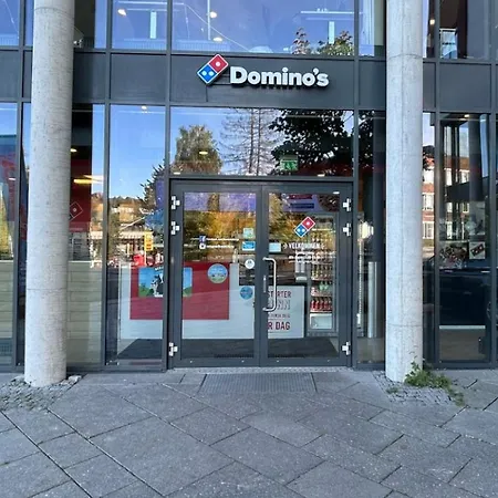 アパート Spacious 3 Bedroom Next To Thon Hotel, Storsenter Shopping, And 15 Minutes To Oslo *