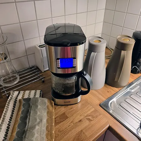 Spacious 3 Bedroom Next To Thon Hotel, Storsenter Shopping, And 15 Minutes To Oslo * サンヴィカ