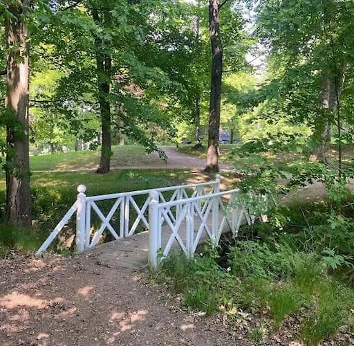 Spacious 3 Bedroom Next To Thon Hotel, Storsenter Shopping, And 15 Minutes To Oslo * Sandvika (Baerum)